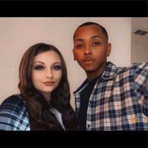 Meet your Posher, Destinee